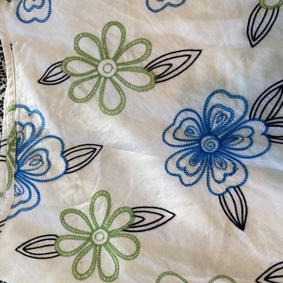 Dressbarn size 12 Linen Rayon Embroidered Floral A line Business Casual Skirt - Picture 5 of 8